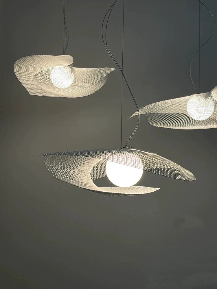 Averi Sculptural Mesh Pendant Light