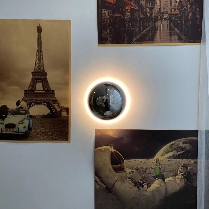 Pinatho Button Round Wall Light