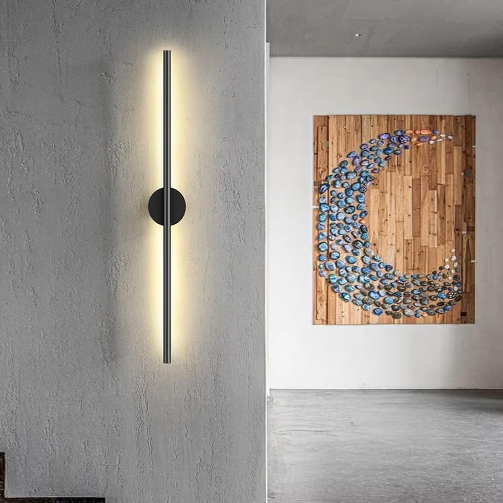 MARIUSKAR Sleek Balanced Wall Lamp