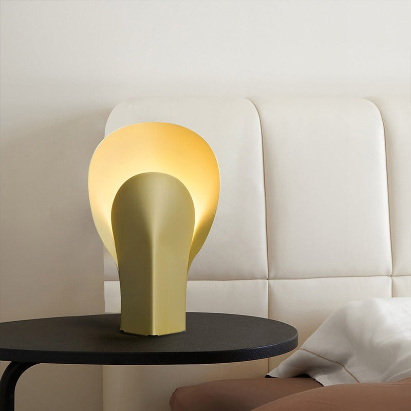 Solira Petal Glow Table Lamp