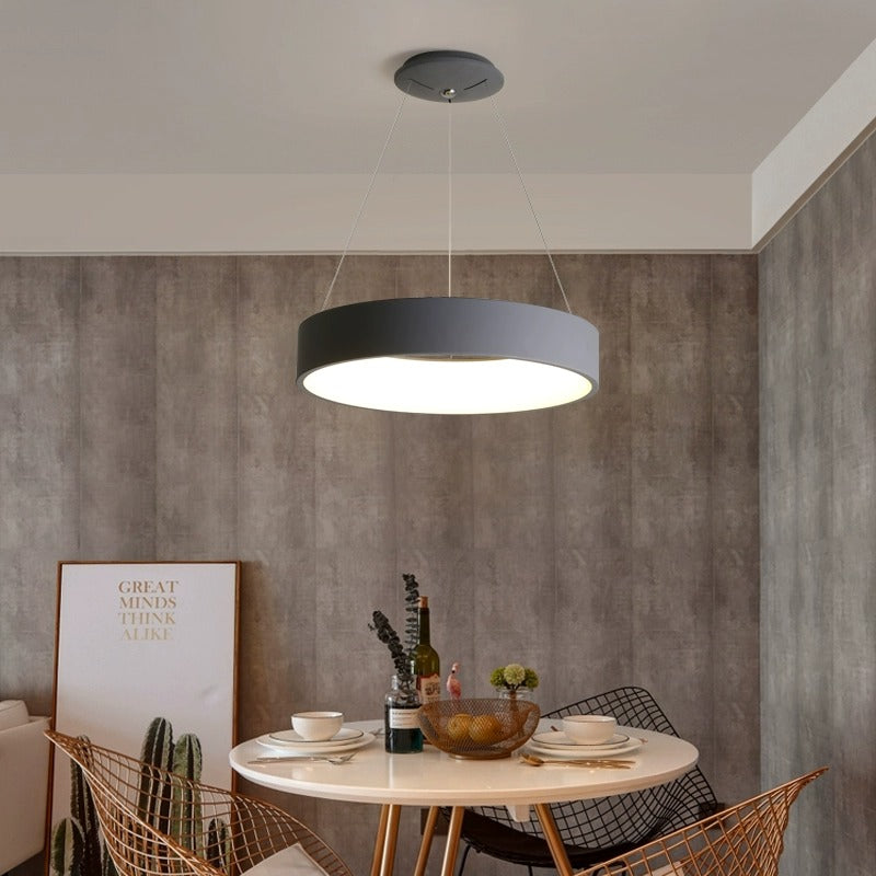Roundinsa Round Ring Pendant Light