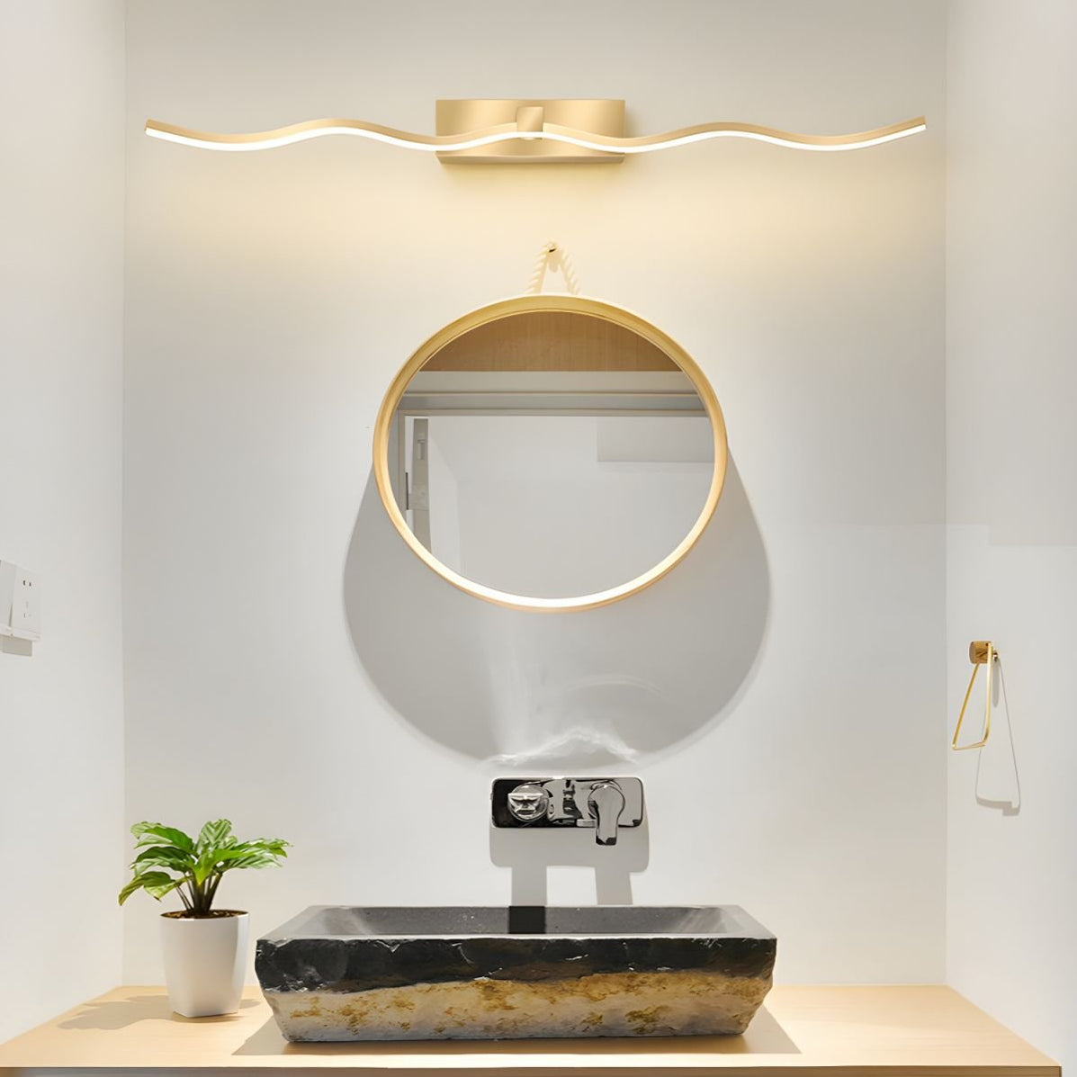Waveform Linear Wall Light