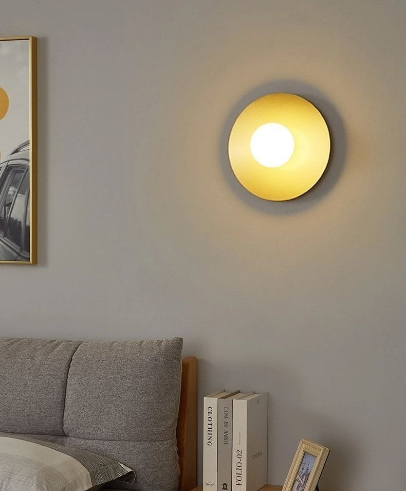 Glenyurri Orb Glow Wall Light