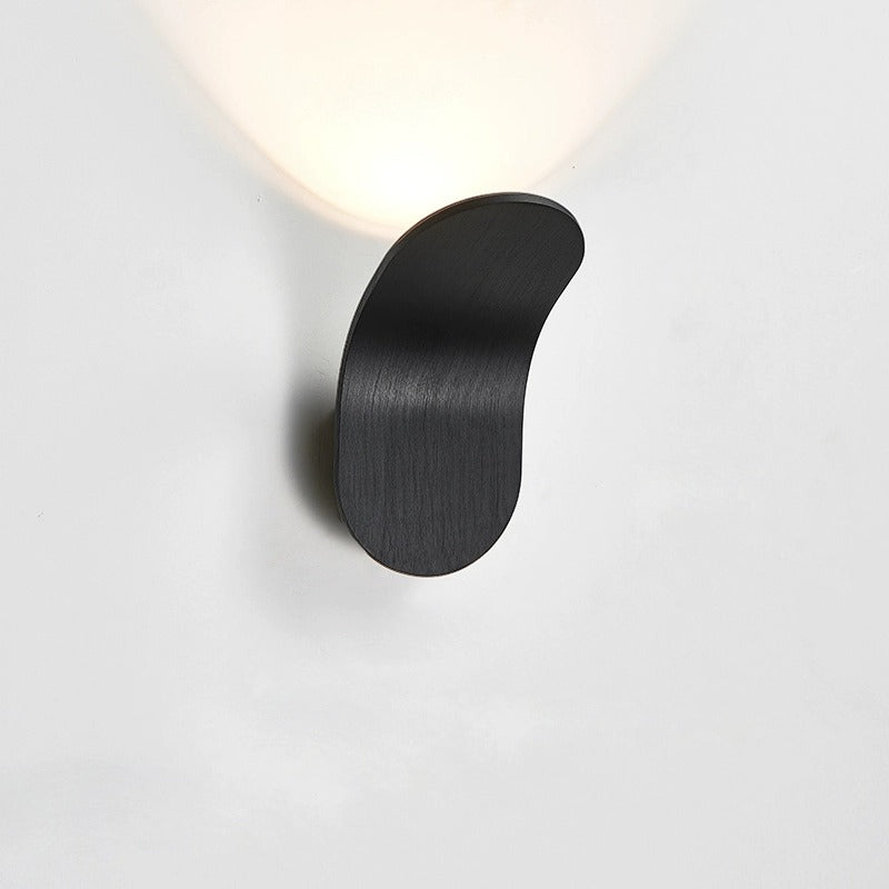 Maidura Post Modern Pea Shape Wall Lamp