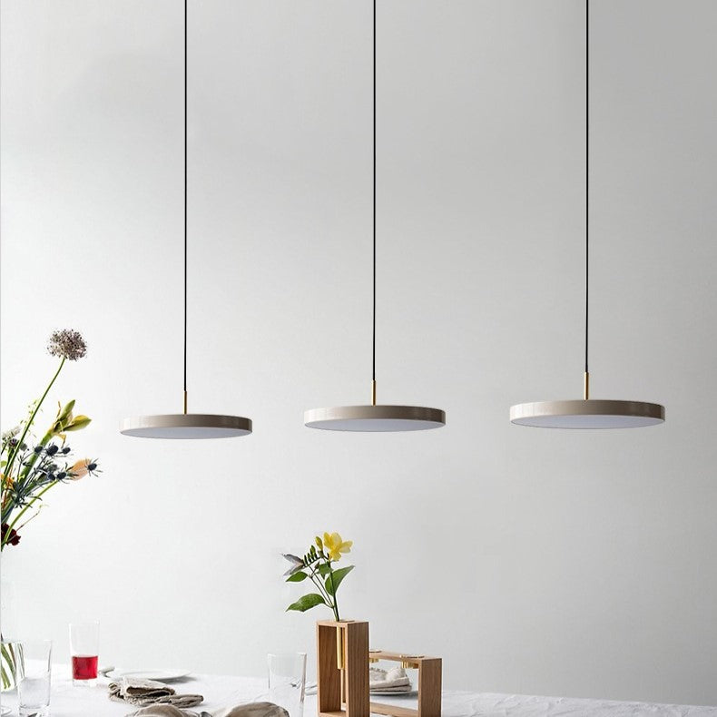 Arianii Sleek Glow Disk Pendant Light