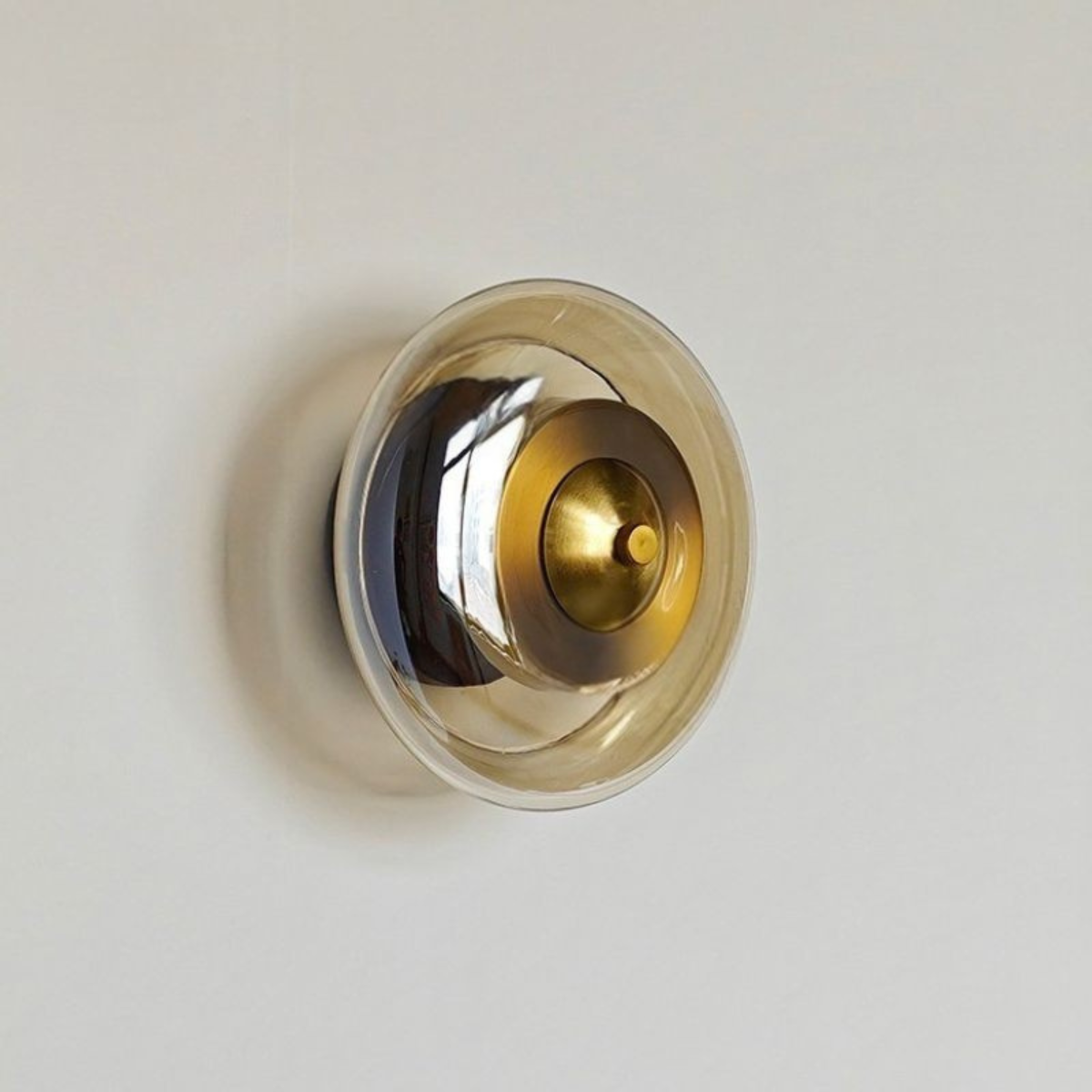 Tove Retro Brass Halo Wall Lamp
