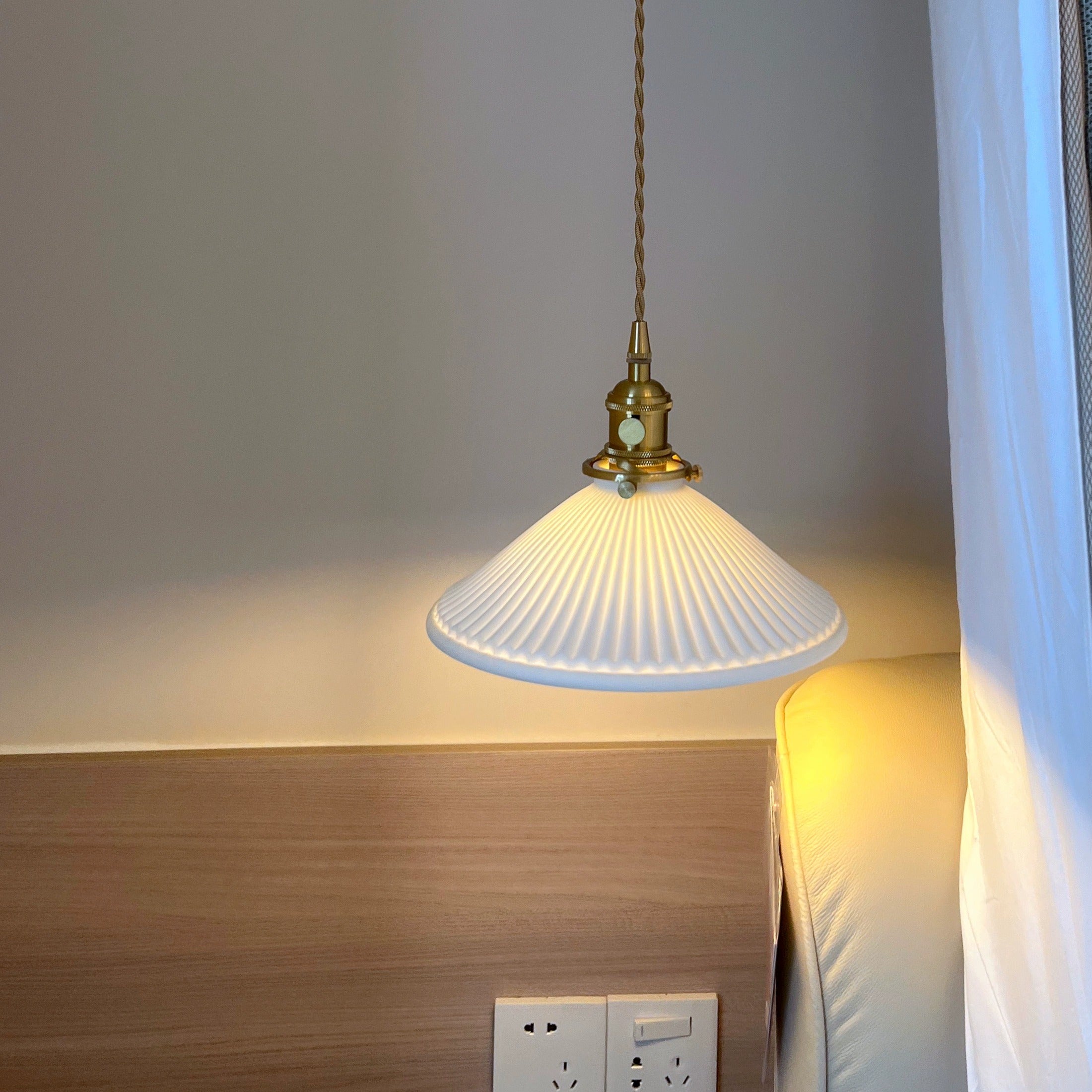 Elvryn Ceramic Rib Pendant Light