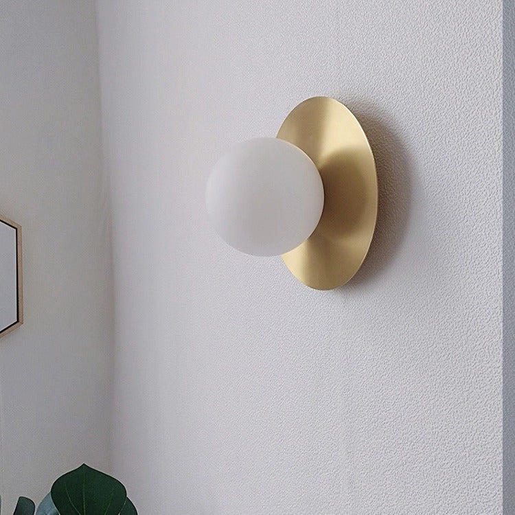 Glenyurri Orb Glow Wall Light