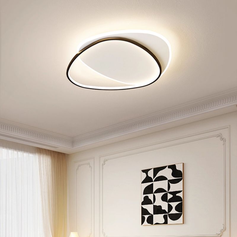 Sivert Sculpted Halo Flush Ceiling Light