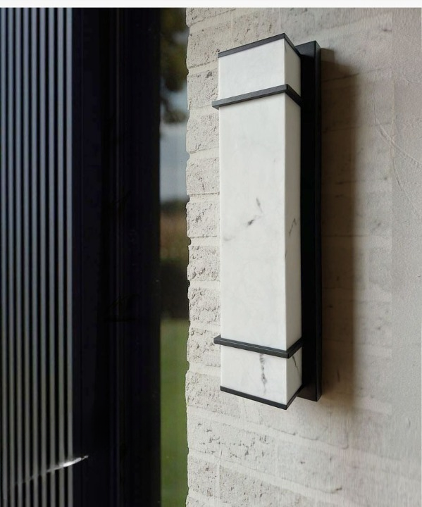 Endreja Outdoor Rectangular Frame Wall Light