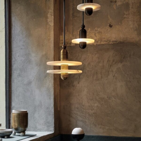 Nuric Capsule Glow Pendant Light