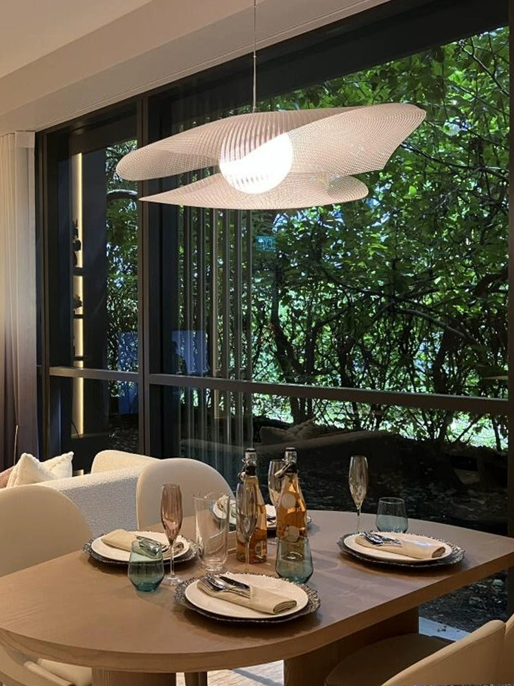 Averi Sculptural Mesh Pendant Light