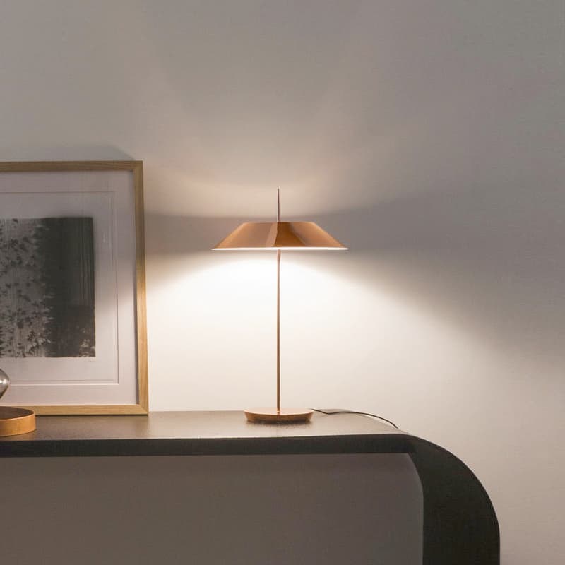Tonasha Modern Simplistic Table Lamp