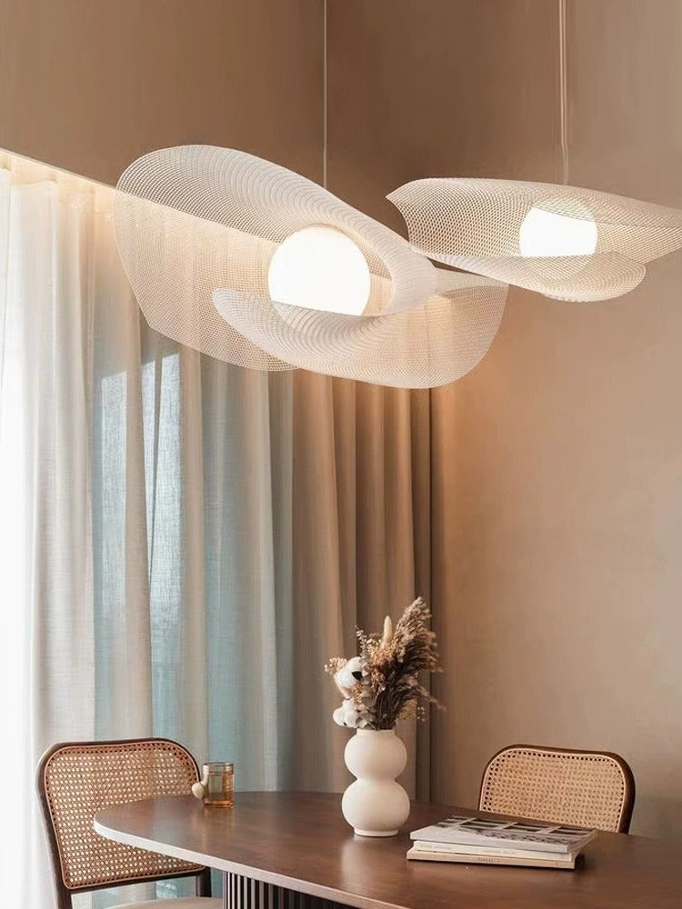 Averi Sculptural Mesh Pendant Light