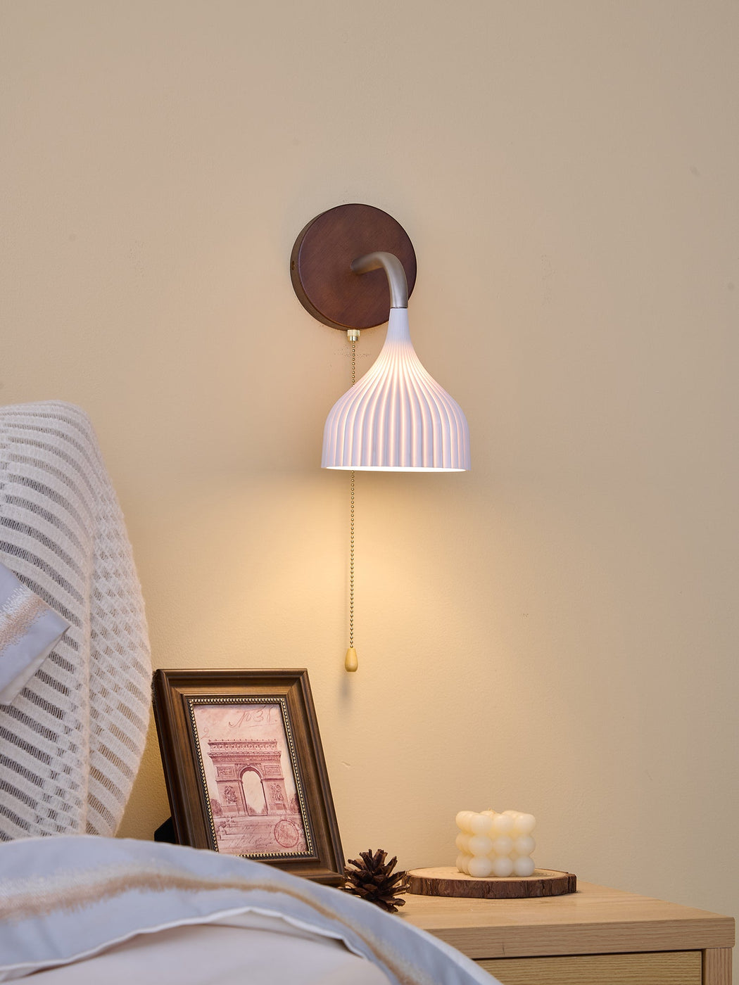 Lucina Wall Lamp