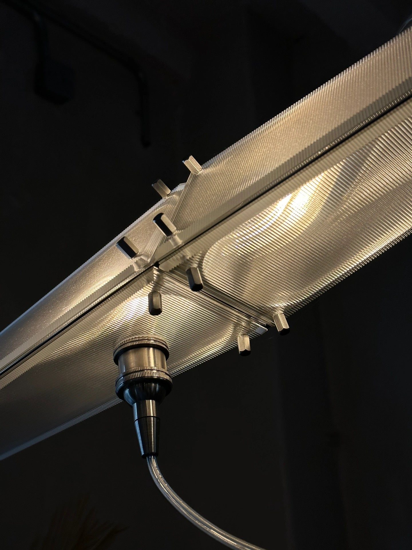 Elofka Long Glass Wing Pendant Light
