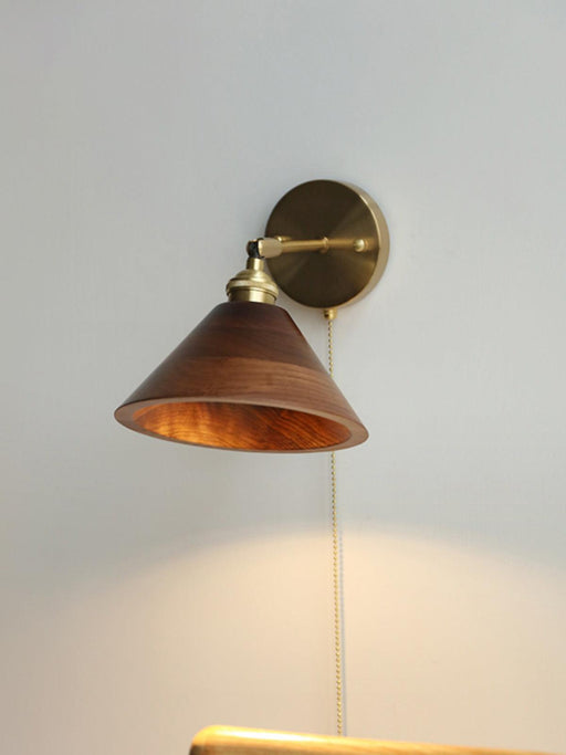 Clarendon Wall Lamp