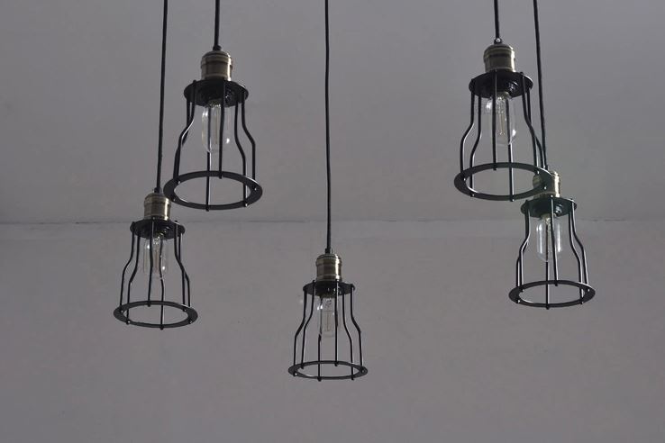 Ebba Hanging Cage Creative Lamp