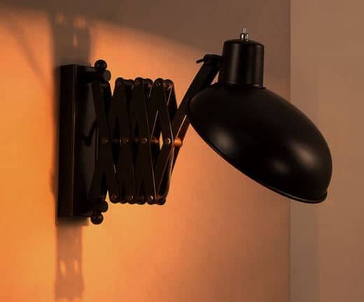 BJOERN A Step Forward Extending Lamp