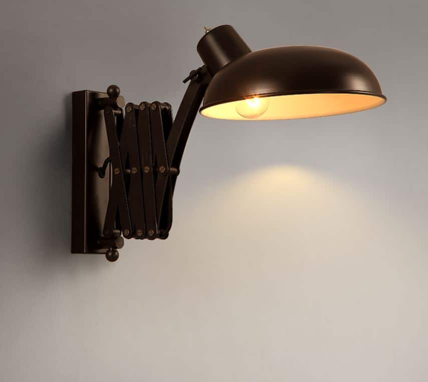 BJOERN A Step Forward Extending Lamp