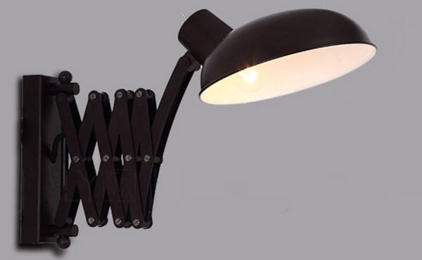 BJOERN A Step Forward Extending Lamp