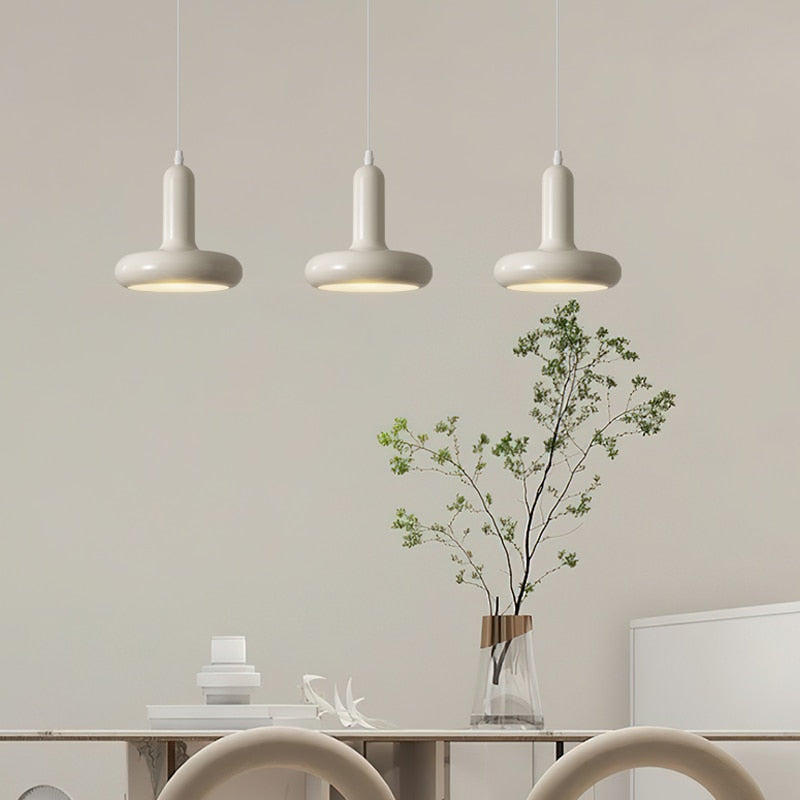 Bauhaus Restaurant Pendant Lights Nordic Medieval Designer Dining Bar Table Lamp Retro White Bedroom Bedside Ceiling Chandelier