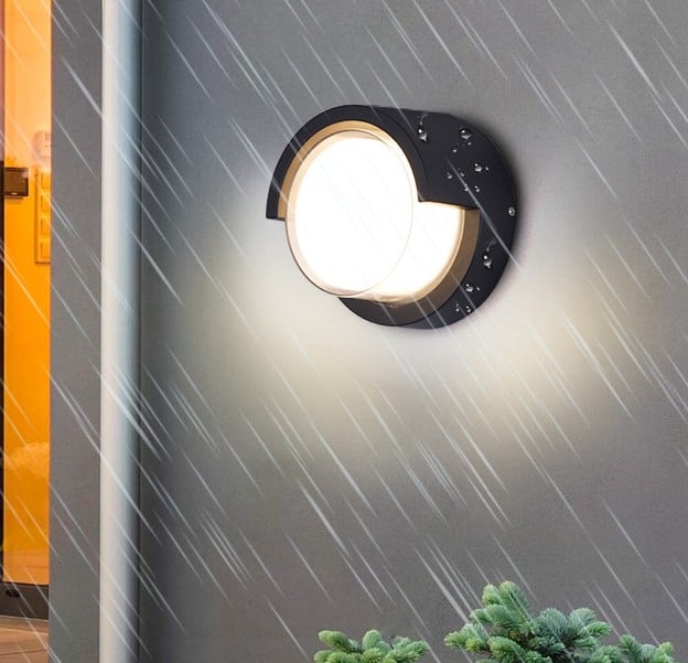 Genaru Outdoor Wall Lamp