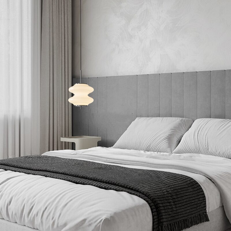 Italian Style Nordic Small Chandelier Dining Room Designer Simple Modern Bar White Glass Bedroom Bedside LED Shops Pendant Lamp