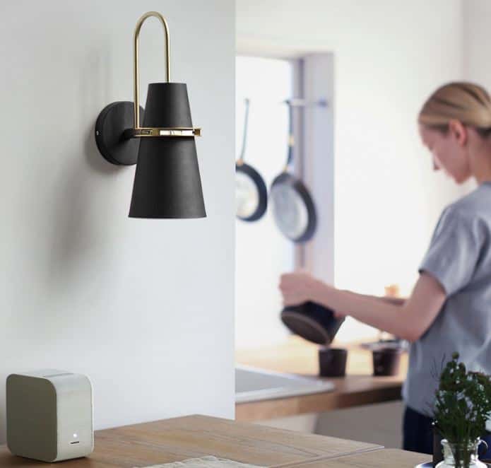 Magnuto Minimalist Classy Tall Slit-Cone Wall Lamp