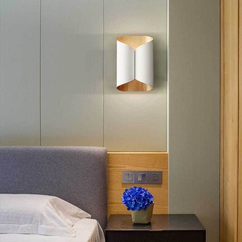 Origoto Folded Sleeve Wall Lamp