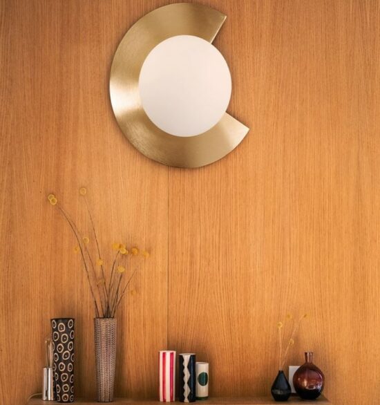 Glensooka Chipped Record Brass Wall Lamp