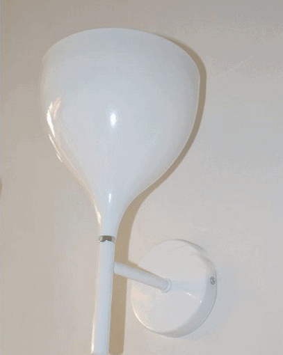 BODIL Single Tulip Wall Lamp