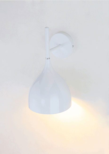 BODIL Single Tulip Wall Lamp