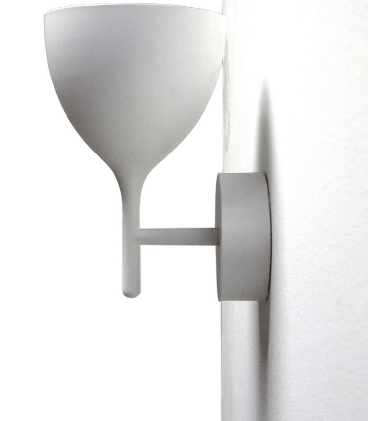 BODIL Single Tulip Wall Lamp