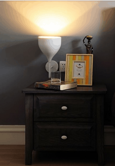 BODIL Single Tulip Wall Lamp
