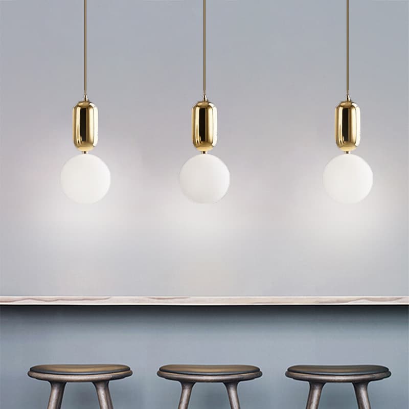 Tiguano Class Globe Pendant Lamp