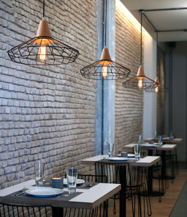 Vintage Industrial Style LED Iron Frame Pendant for Bar Restaurant