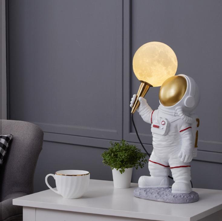 LED Resin Astronaut Creative Table Lamp