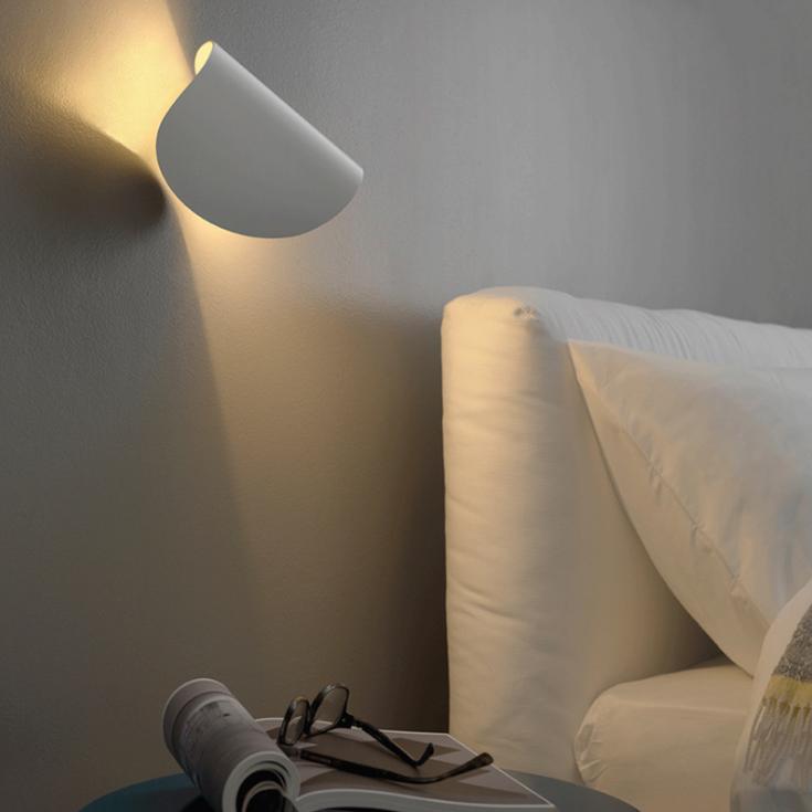 LED Simple Curved Wall Light
