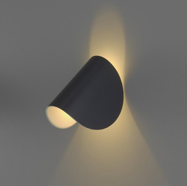 LED Simple Curved Wall Light