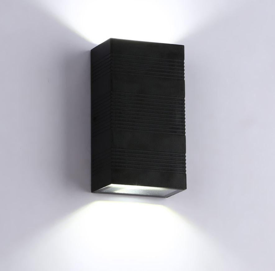 LED IP65 Outdoor Cuboid Wall Light
